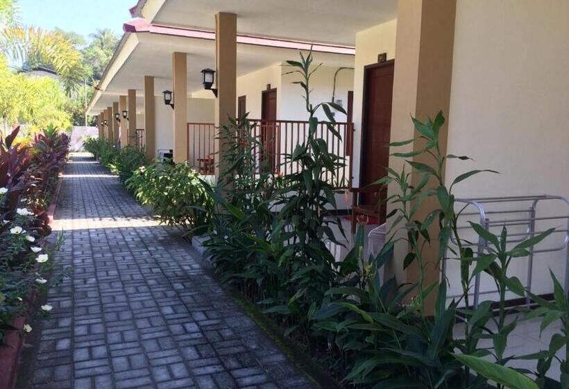 تختخواب و صبحانه D Batur