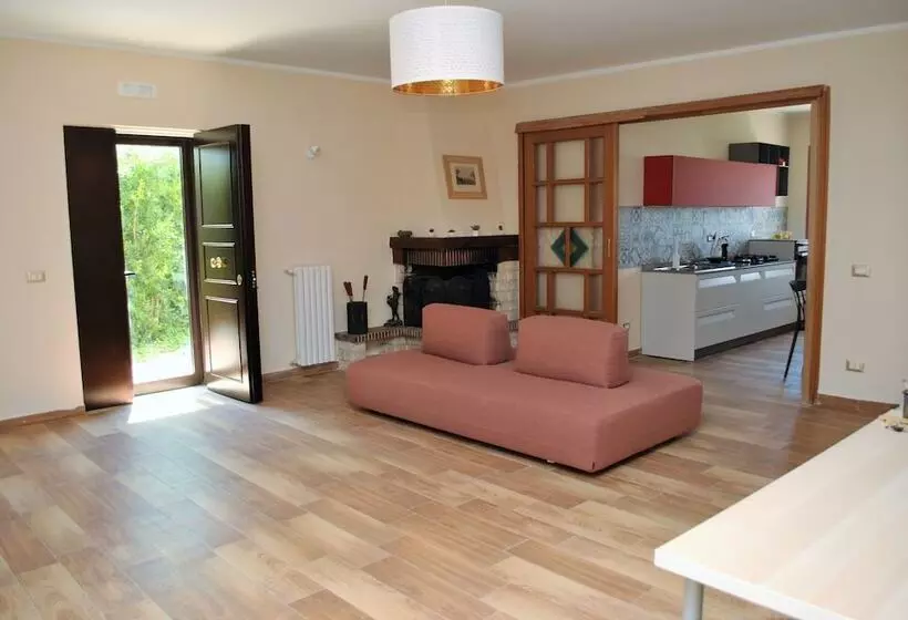 Aamiaismajoitus (B&B) Puteoli House