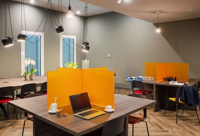 簡易ホテル Campanile Venice Mestre