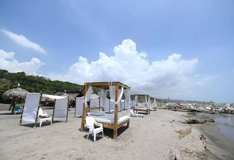 Hotelli Imagine Beach