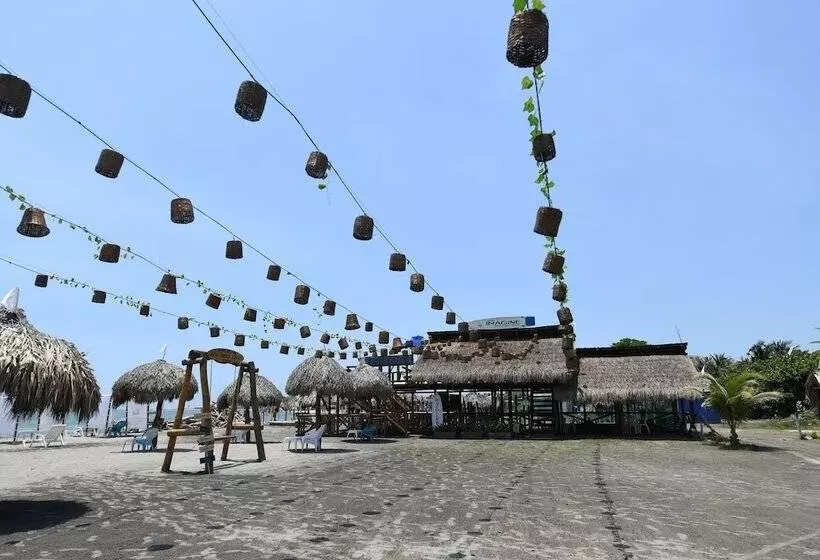 Hotelli Imagine Beach