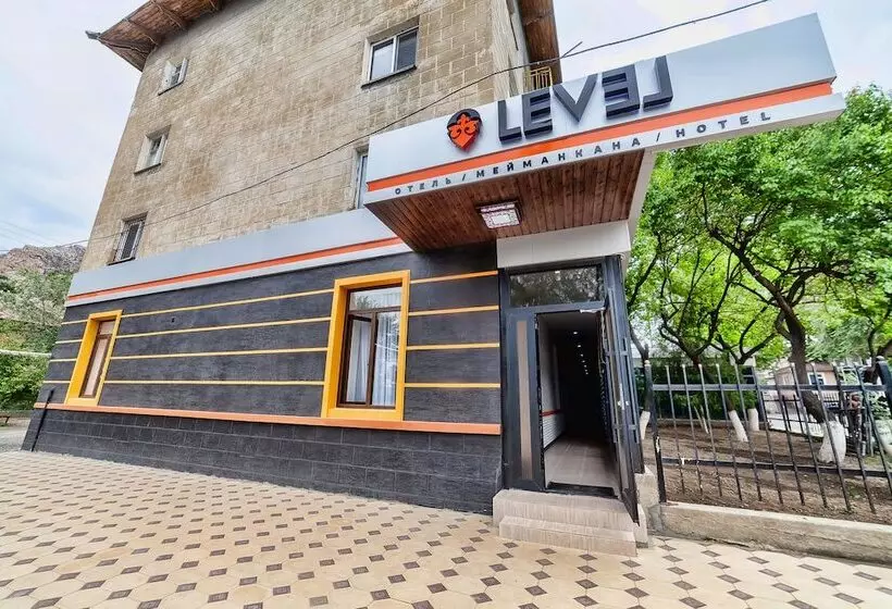 هتل Level