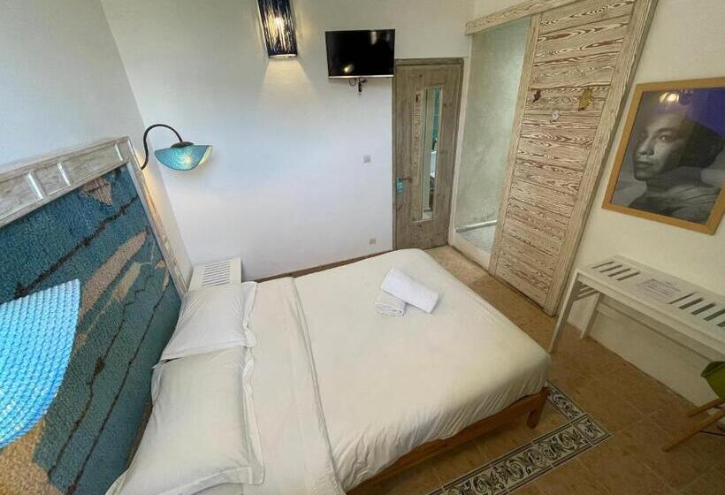 Отель Mama Souiri