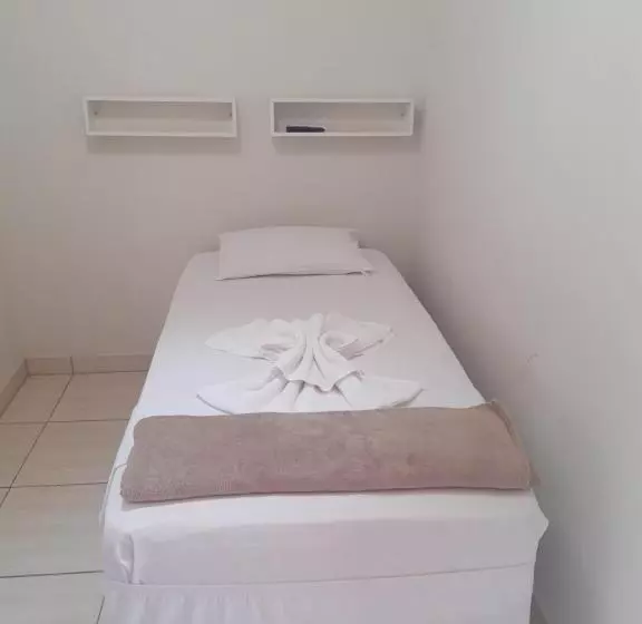 Hotelli Pousada Recanto Do Lago 1