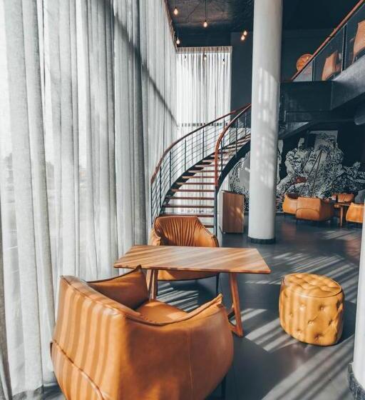 Hotelli Samasth Palatial