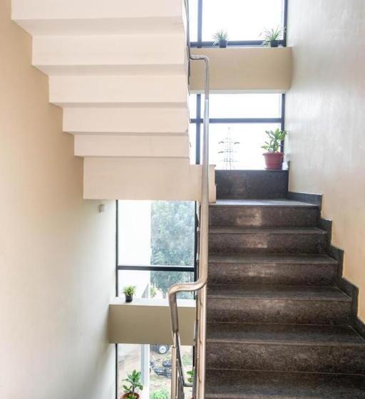 Hotelli Samasth Palatial