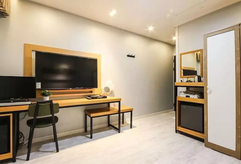 Jinju Hotel Muro