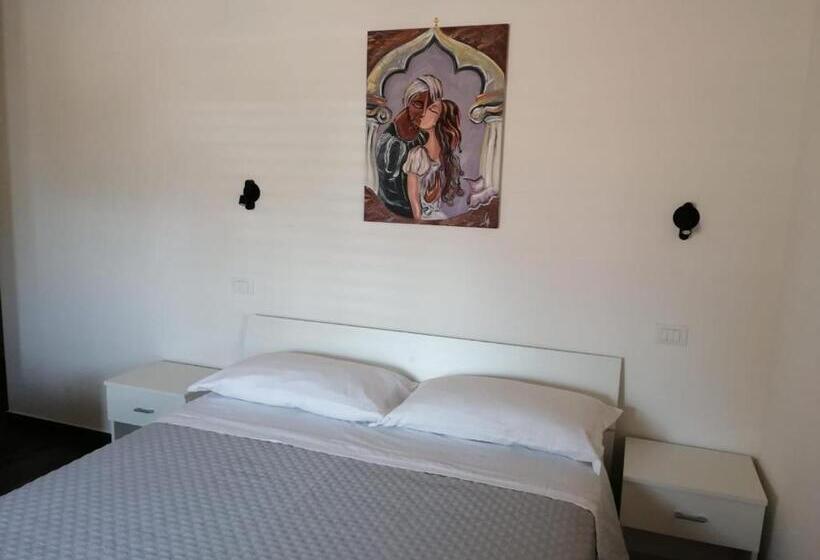 Opera Boutique Rooms