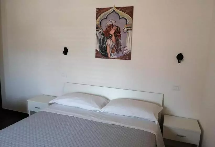 Opera Boutique Rooms