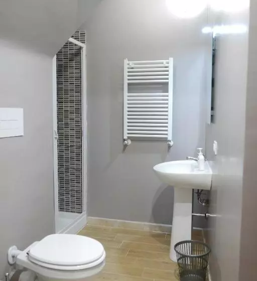 Opera Boutique Rooms