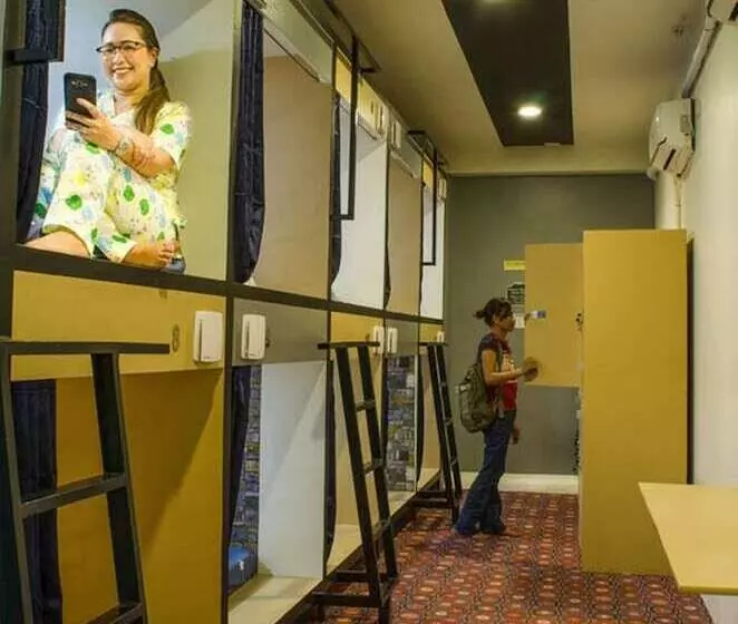 Retkeilymaja Napsule Suites Davao