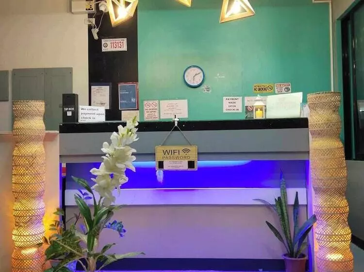 Retkeilymaja Napsule Suites Davao