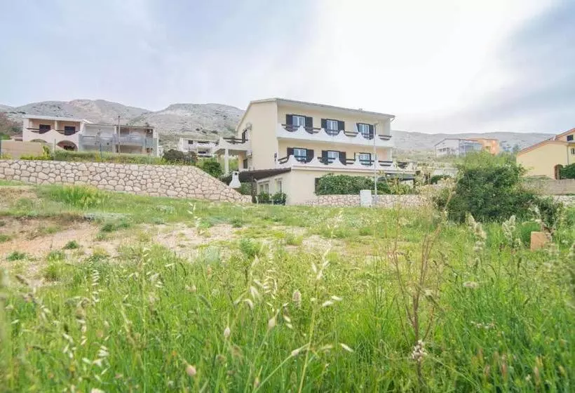 Apartments Valentić 1304