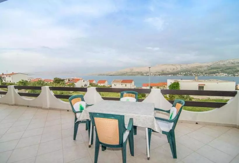 Apartments Valentić 1304
