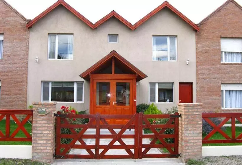 ベッドアンドブレックファースト Alto Verde Hosteria