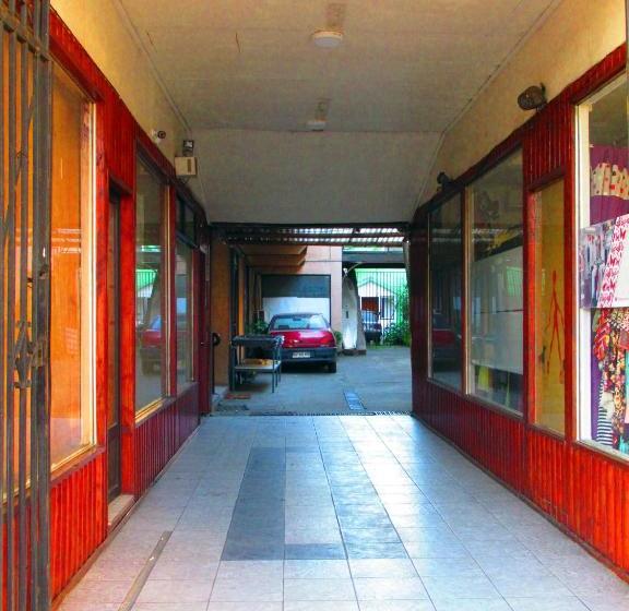 مسافرخانه Hospedaje Millaray B&b