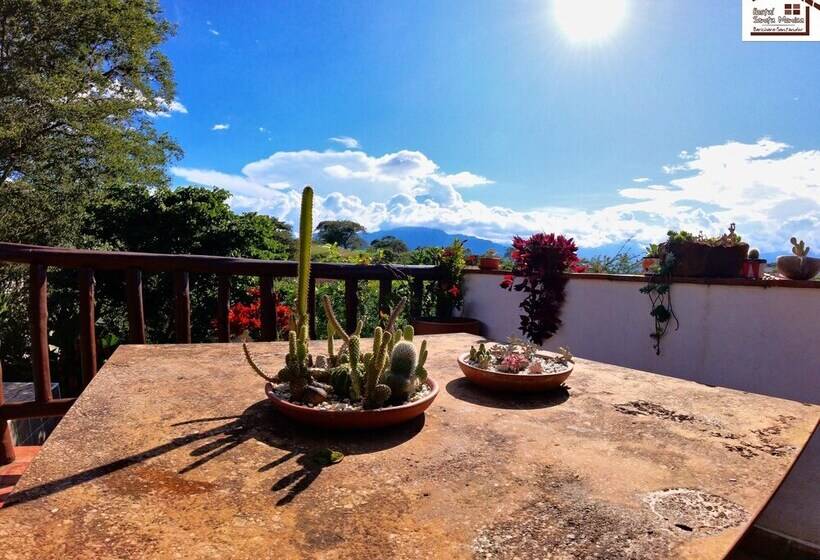 Hostal Santa Mónica