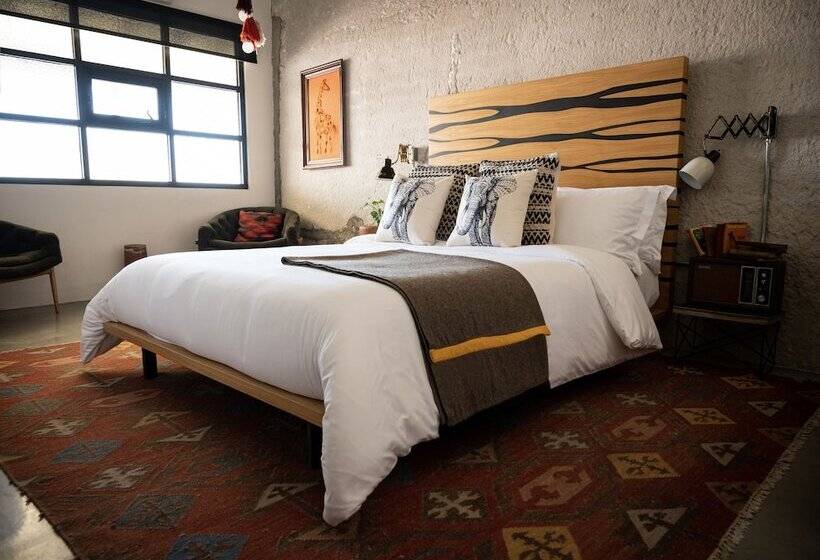 Отель Boutique Lafayette Tijuana