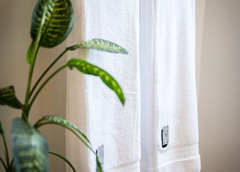 Отель Boutique Lafayette Tijuana