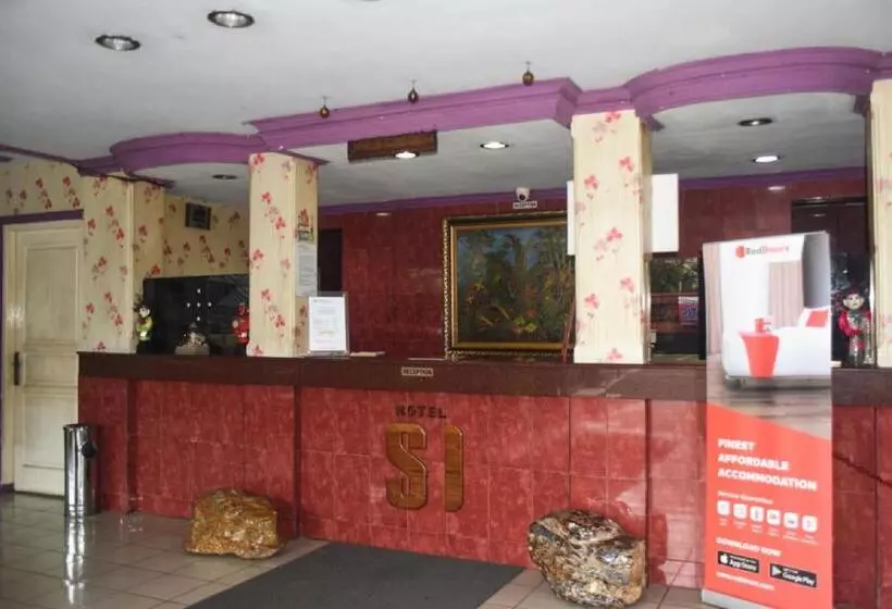 Hotelli Reddoorz Plus Near Rscm Jakarta