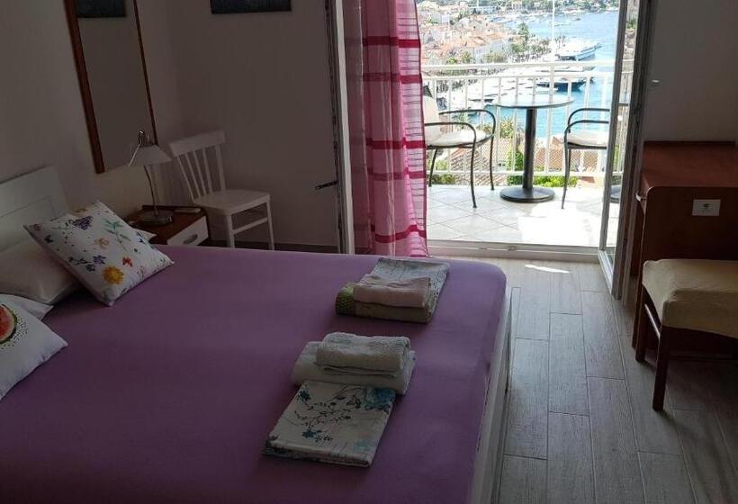 Pensionat Apartments Boćin Rosso