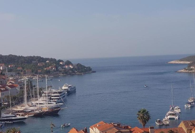 Pensionat Apartments Boćin Rosso