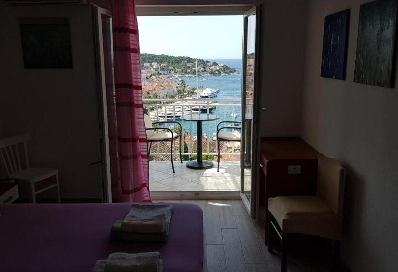 Pensionat Apartments Boćin Rosso