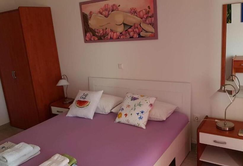 Pensionat Apartments Boćin Rosso