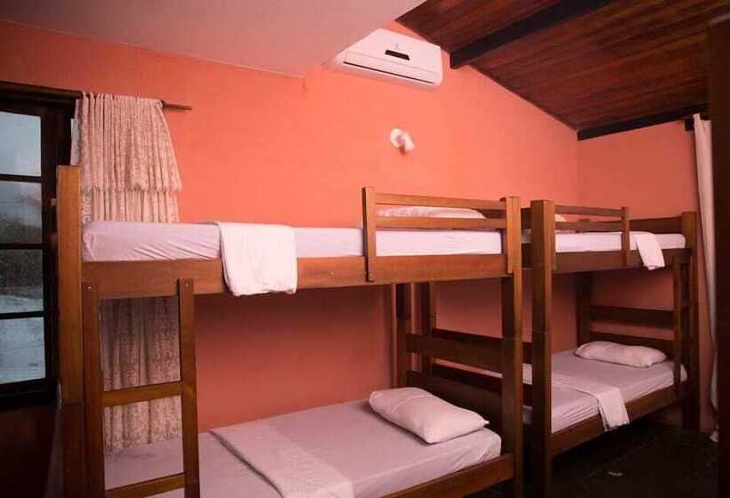 Pousada Boomerang Hostel