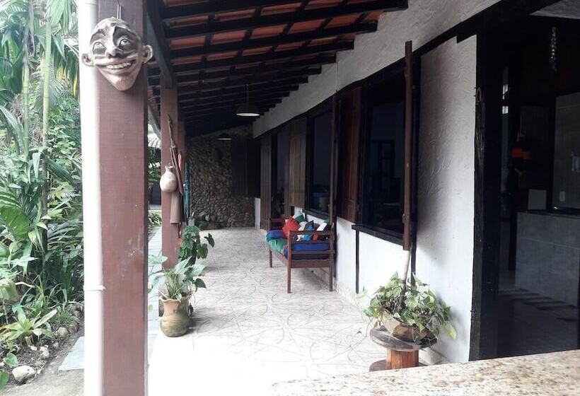 Pousada Boomerang Hostel