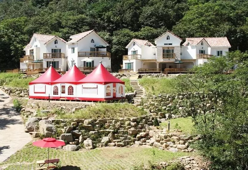 Art Lu Pension