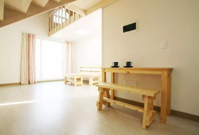 Art Lu Pension