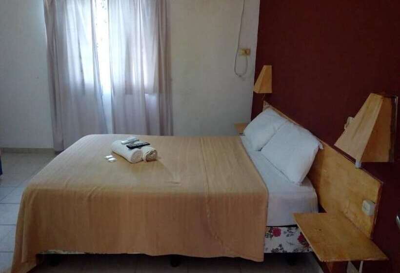 Bed & Breakfast Petit Hotel Panambi