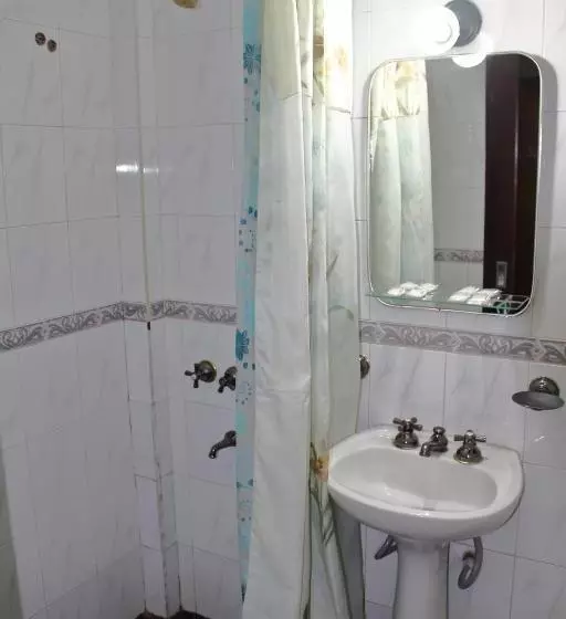 مسافرخانه Hosteria Los Cuartos