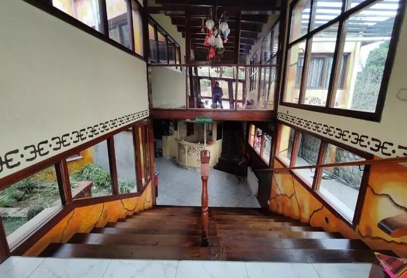 مسافرخانه Hosteria Los Cuartos