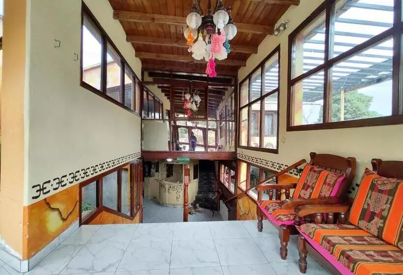 مسافرخانه Hosteria Los Cuartos