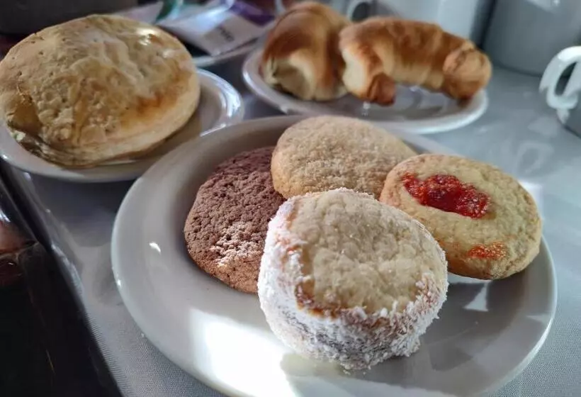 مسافرخانه Hosteria Los Cuartos