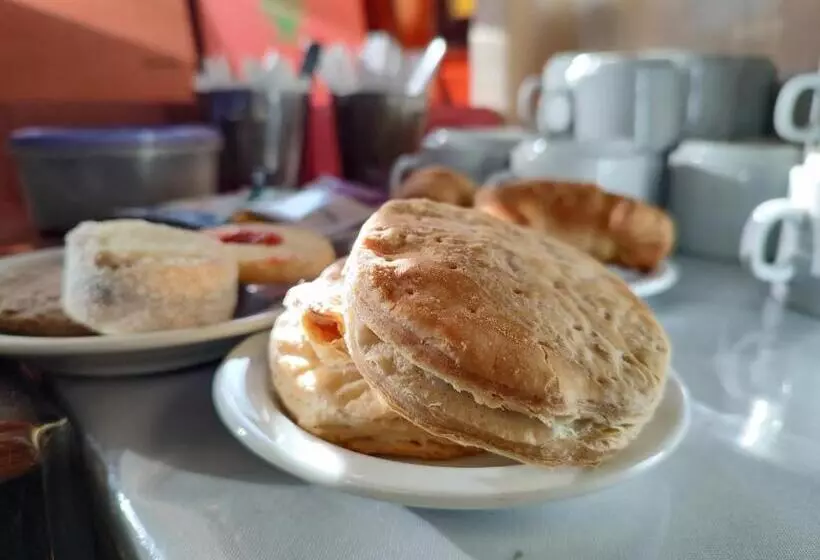 مسافرخانه Hosteria Los Cuartos