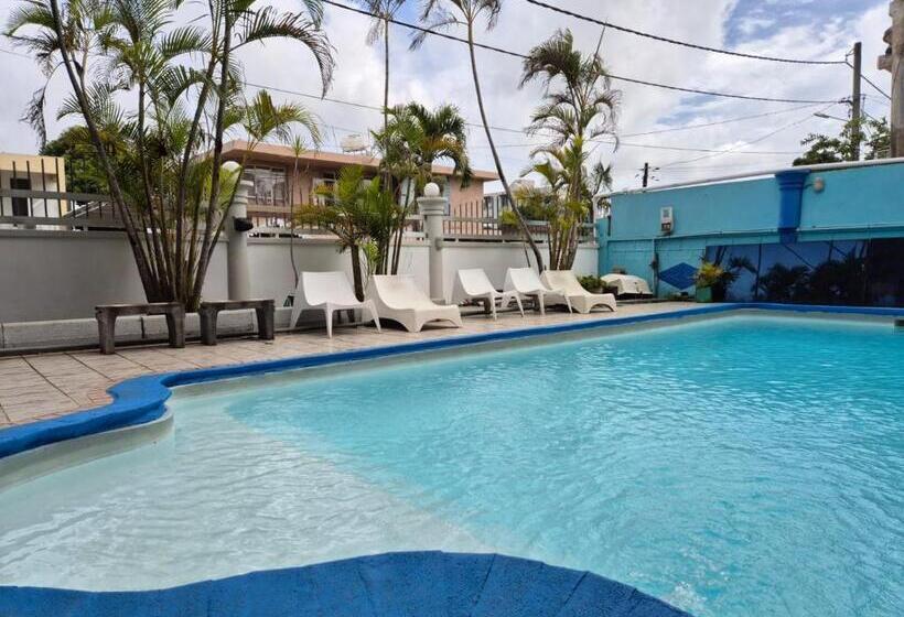 هتل Mountview Tourist Residence