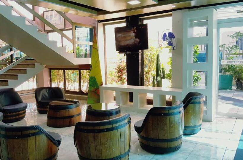 هتل Mountview Tourist Residence