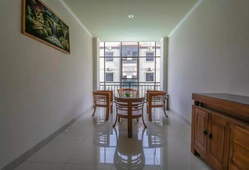 ホテル Senggigi Villas