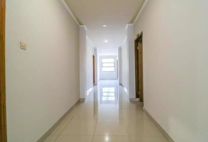 ホテル Senggigi Villas