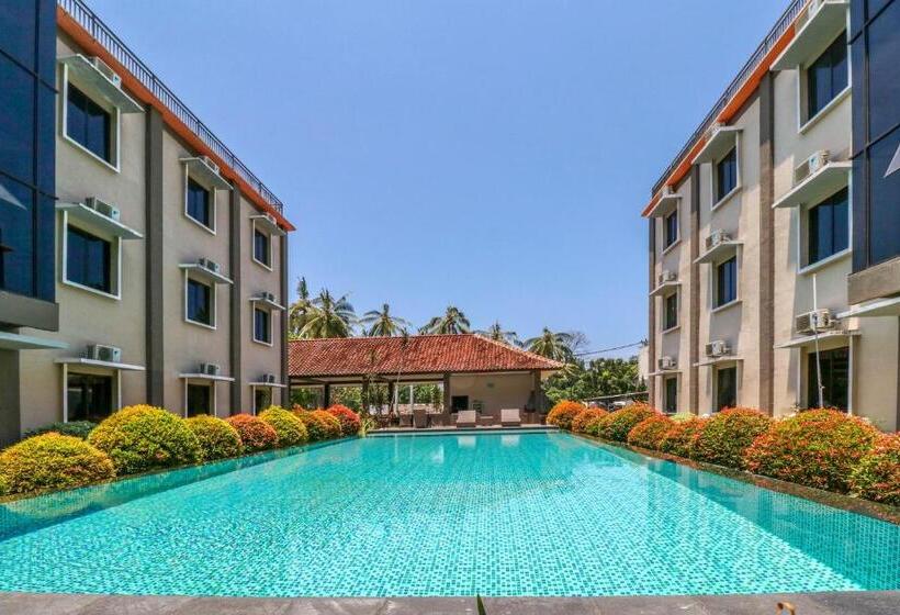 בית מלון כפרי Senggigi Villas