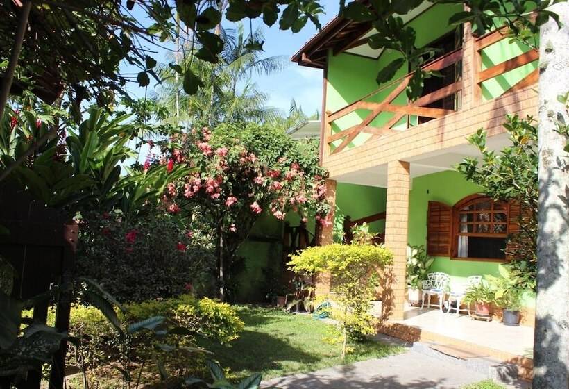 هتل Pousada Flor De Paraty