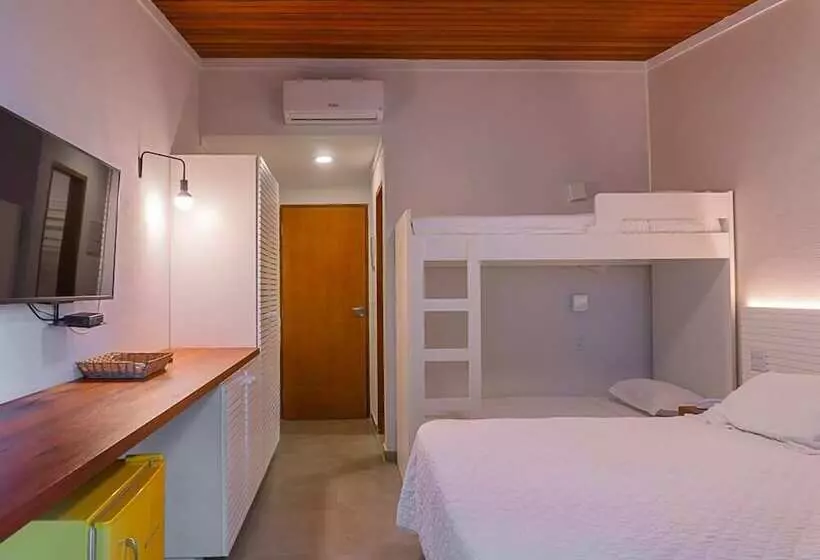 هتل Pousada Vila Jacaa