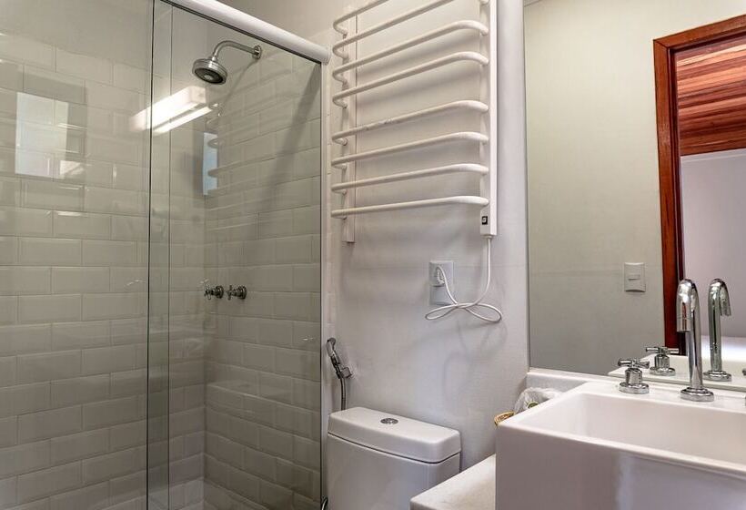 فندق Pousada Vila Jacaa