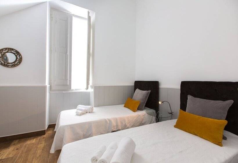 پانسیون Faro Cosy Guesthouse