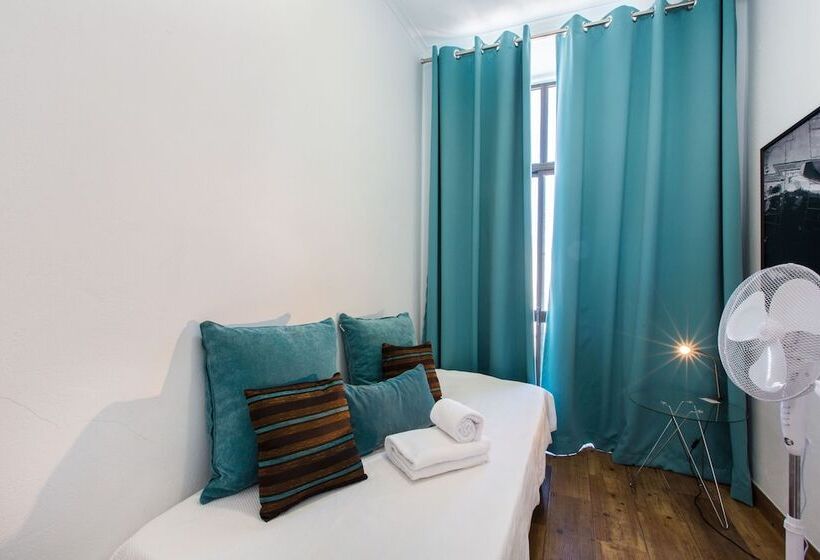 پانسیون Faro Cosy Guesthouse