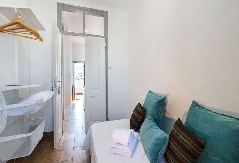 پانسیون Faro Cosy Guesthouse