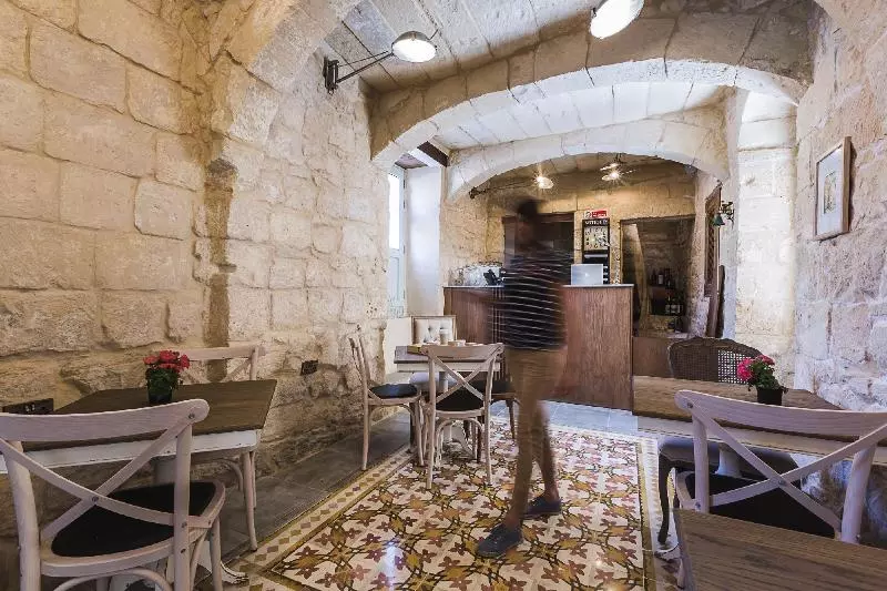 Talbot & Bons Bed & Breakfast